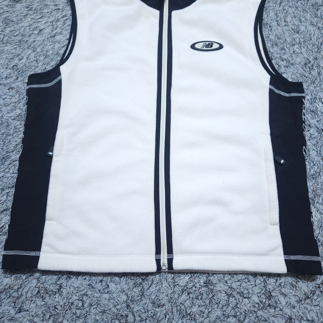 뉴발란스)100 남자 후리스조끼 뽀글이조끼 / 왕눈이샵 상품이미지4