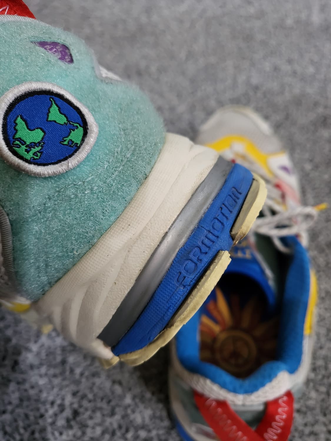 아디다스 X 션 위더스푼 X 핫 휠 협업 슈퍼터프 스니커즈 상품이미지7