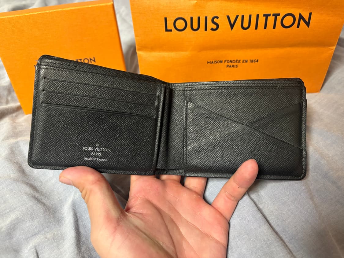 루이비통 모노그램 이클립스 반지갑 상품이미지2