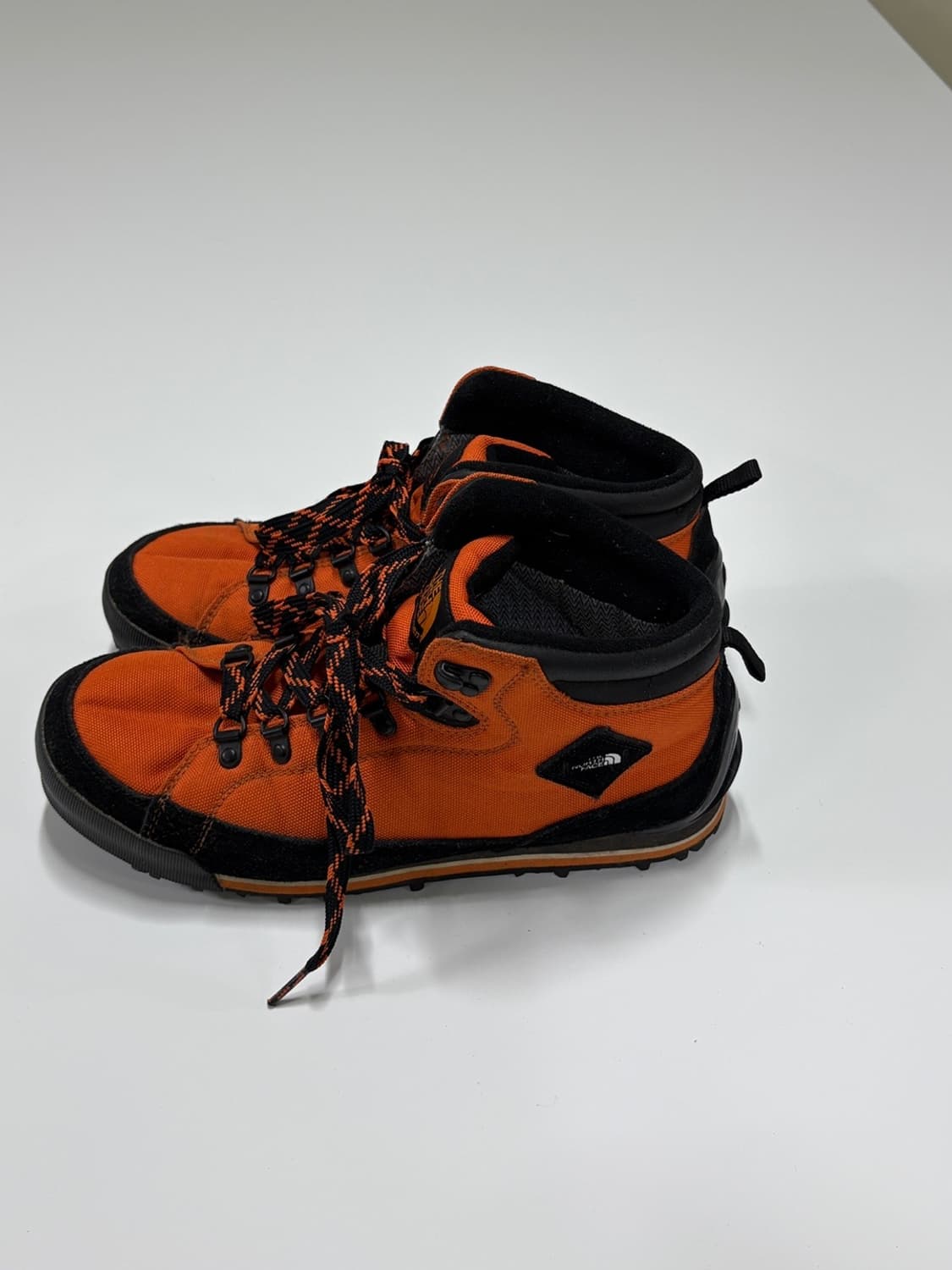 노스페이스 버클리(Berkeley) 미드 트레킹화 상품이미지4