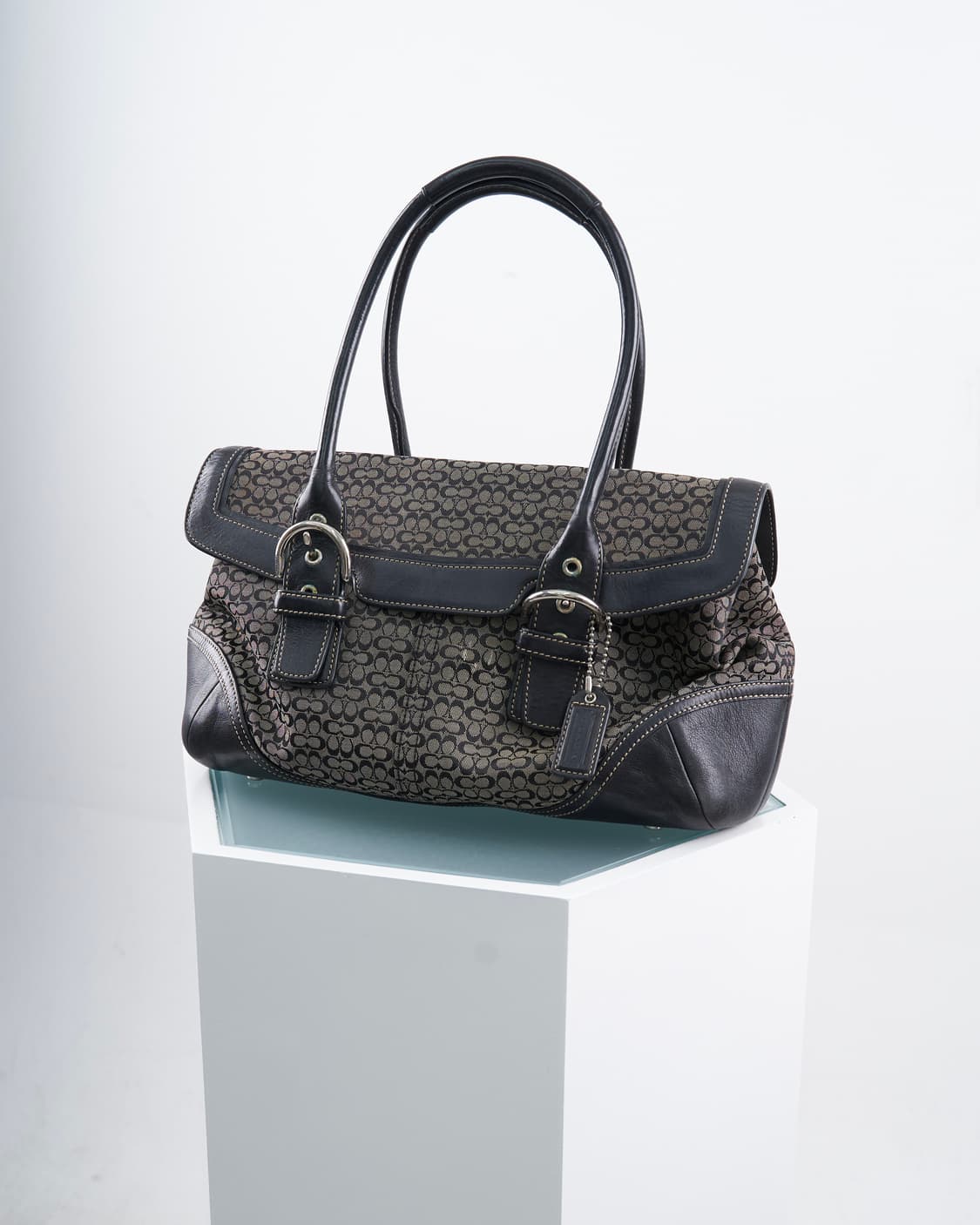 Coach 00’s 자크드 시그니처 숄더백 상품이미지4