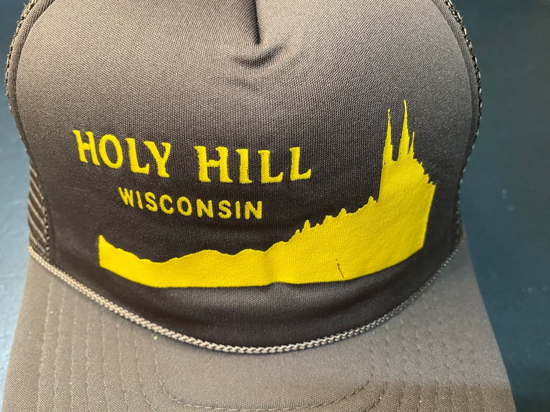 Holy hill vintage trucker cap 상품이미지2