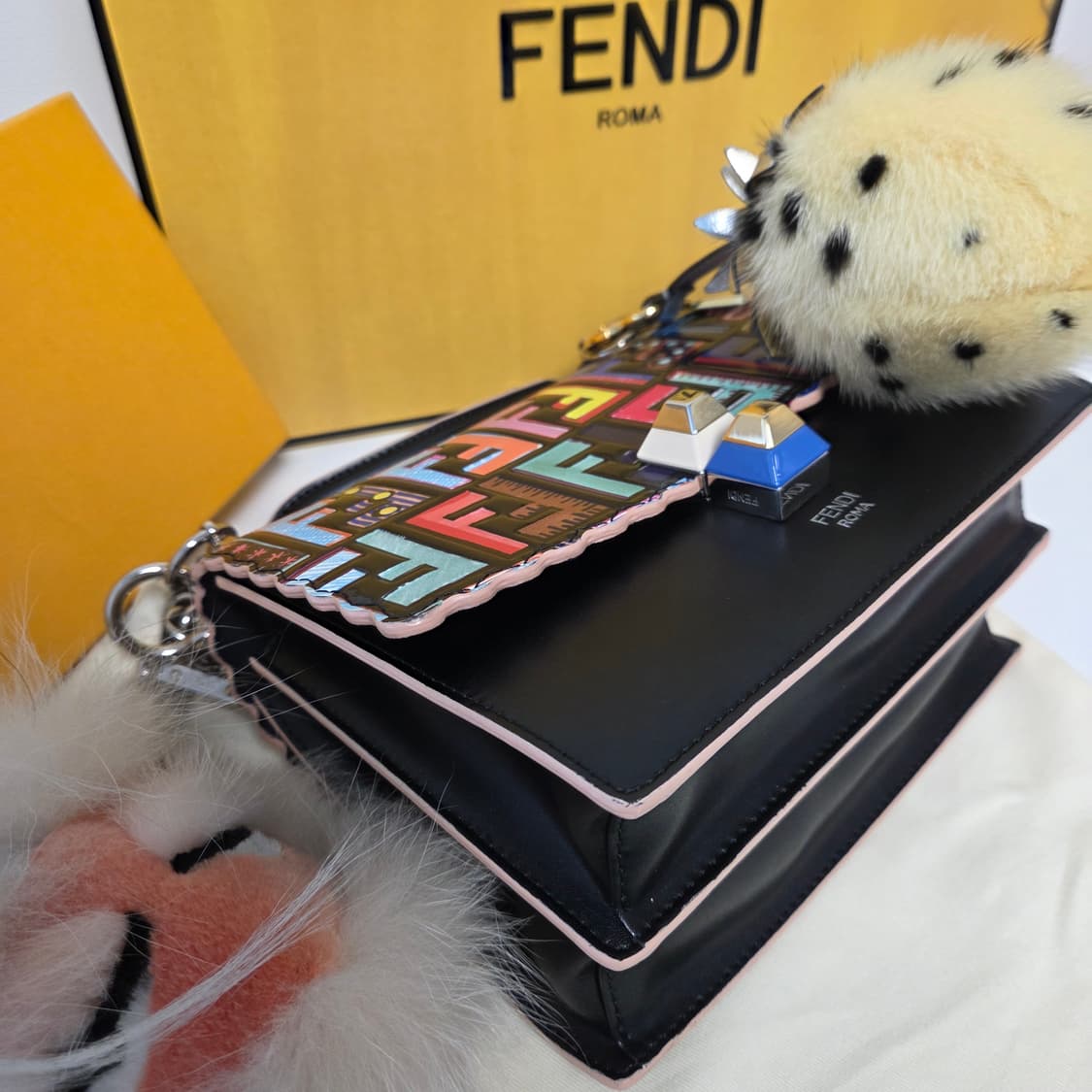 FENDI 펜디 정품 캔아이 멀티에프 은장 체인백 스몰 숄더백 크로스백 상품이미지9