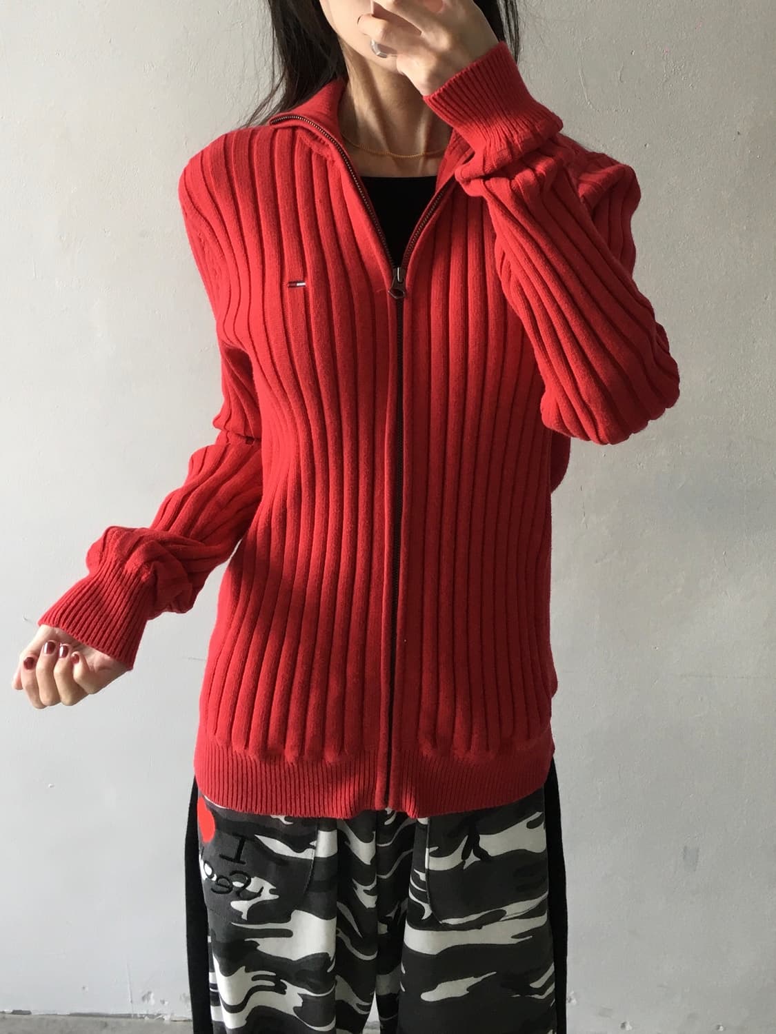 타미힐피거 스몰로고 니트카라집업 상품이미지1