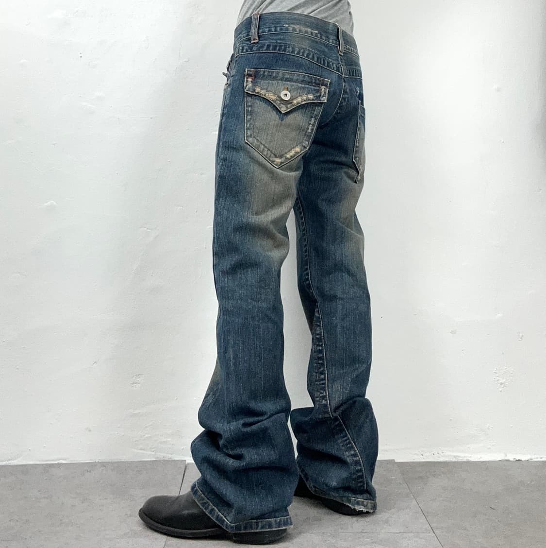 Heavy Washed Flap Pocket Denim Pants 상품이미지1