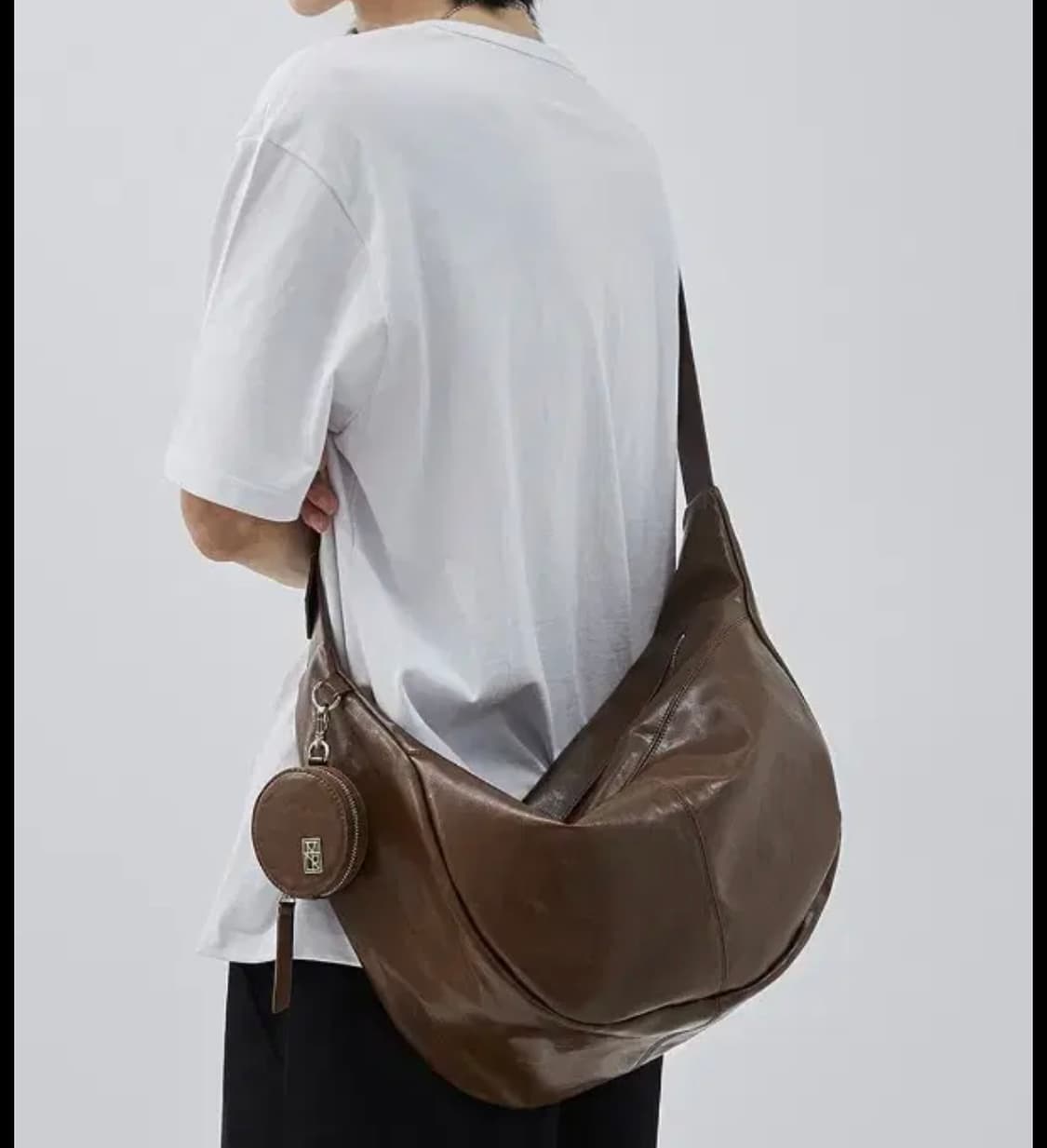 밈더워드로브 몬타 크랙 메신져백 상품이미지2