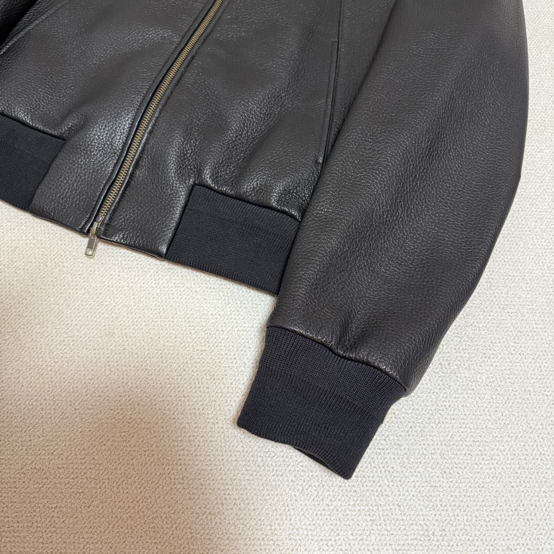 노이어 고트 슈렁큰 레더 블루종 50사이즈 상품이미지3