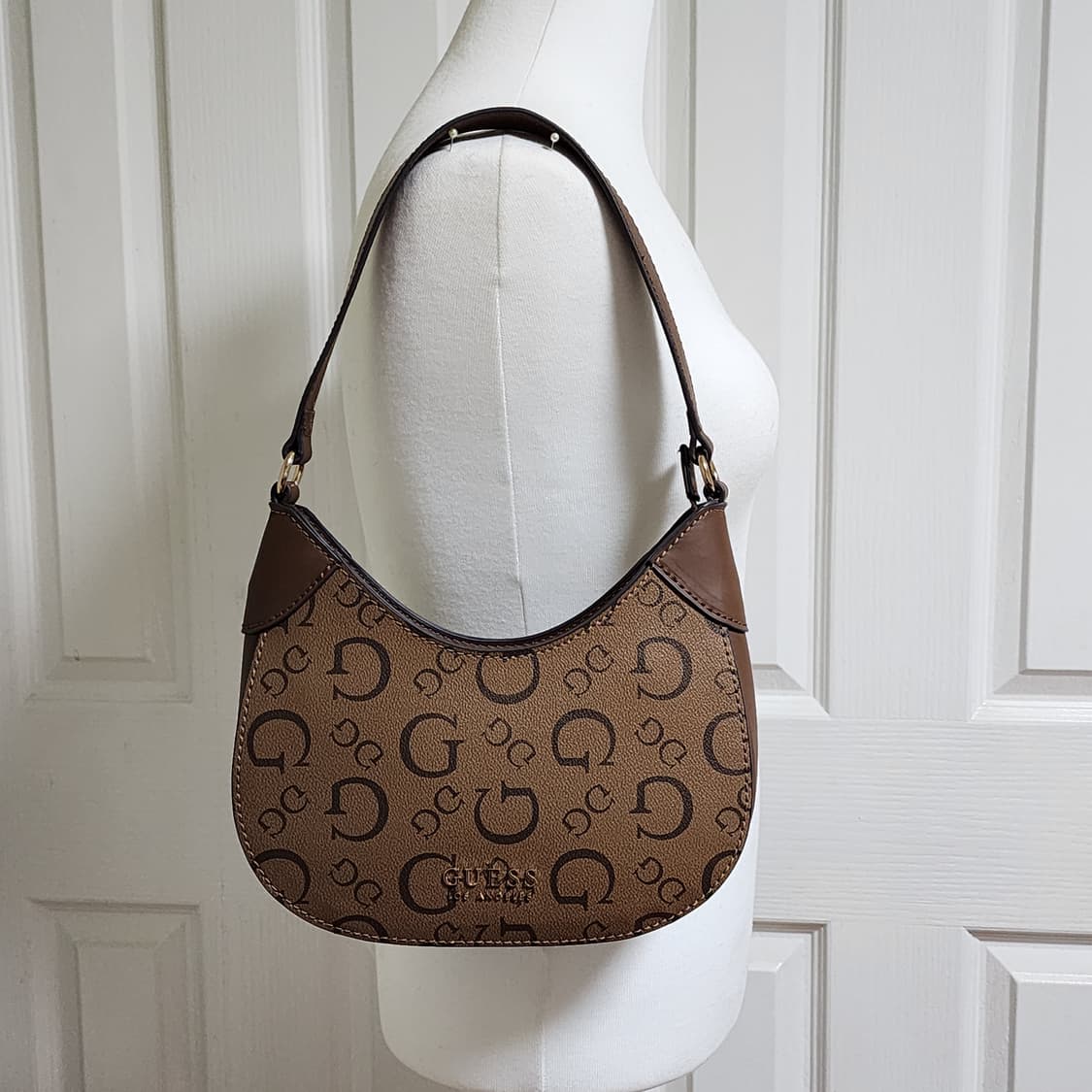 거의새거) 게스 숄더,크로스백 상품이미지1