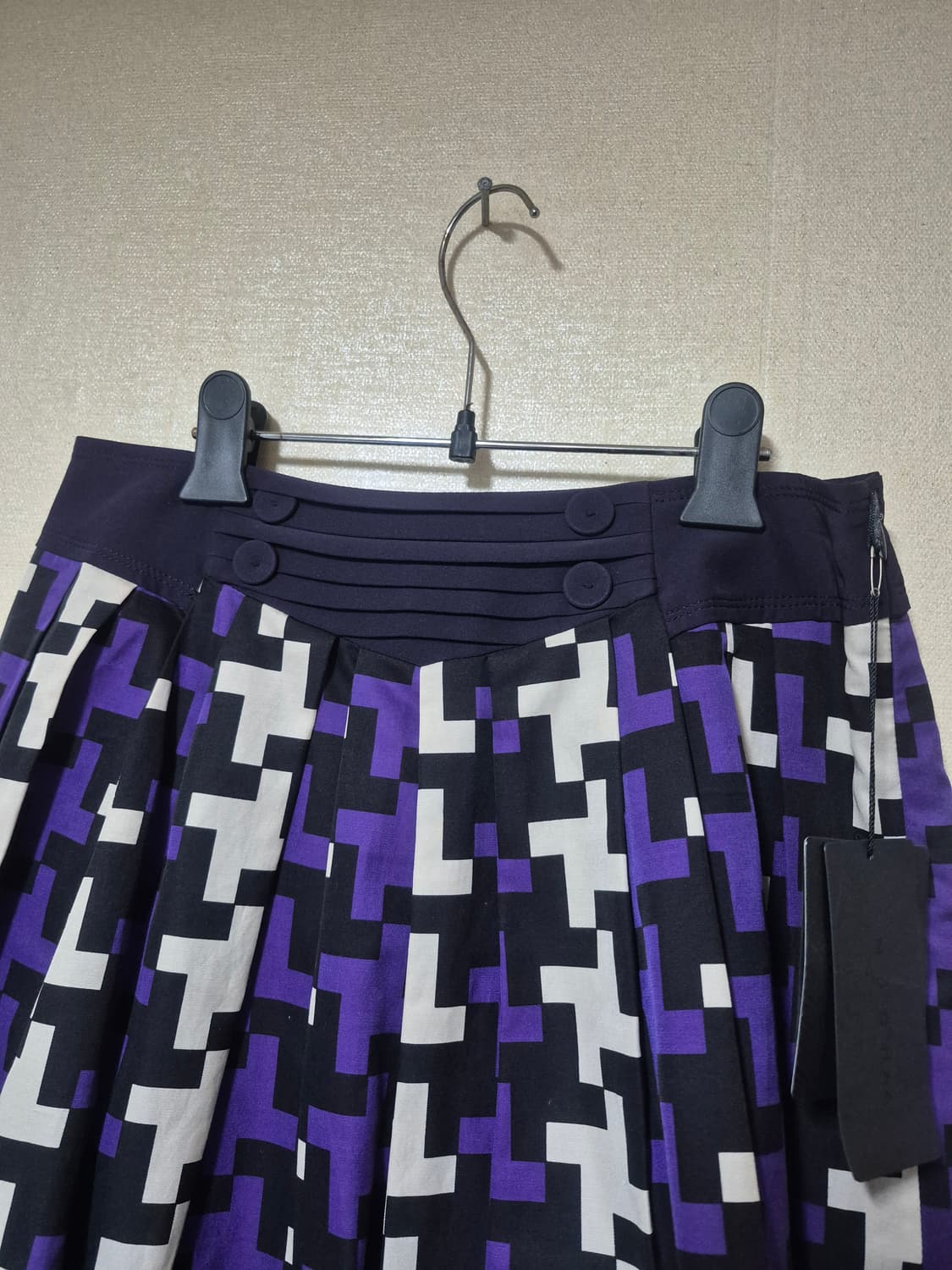 새옷 미샤 패턴 실크 스커트 상품이미지1