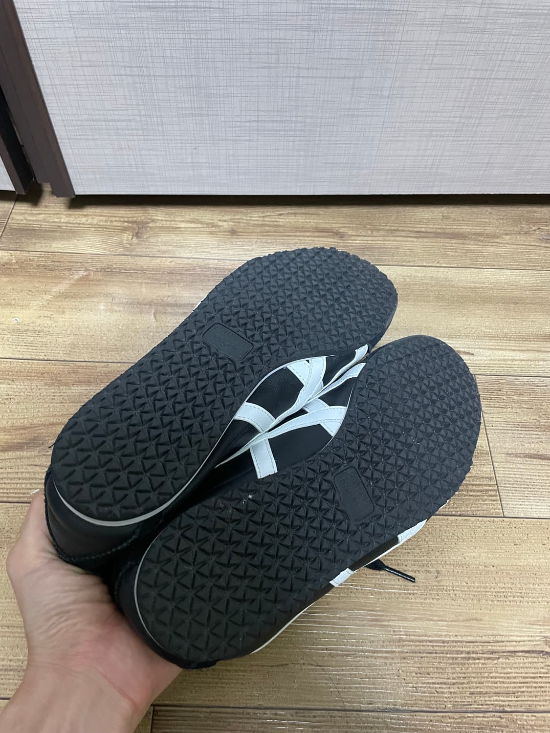 오니츠카타이거 멕시코66 블랙 280mm 상품이미지5