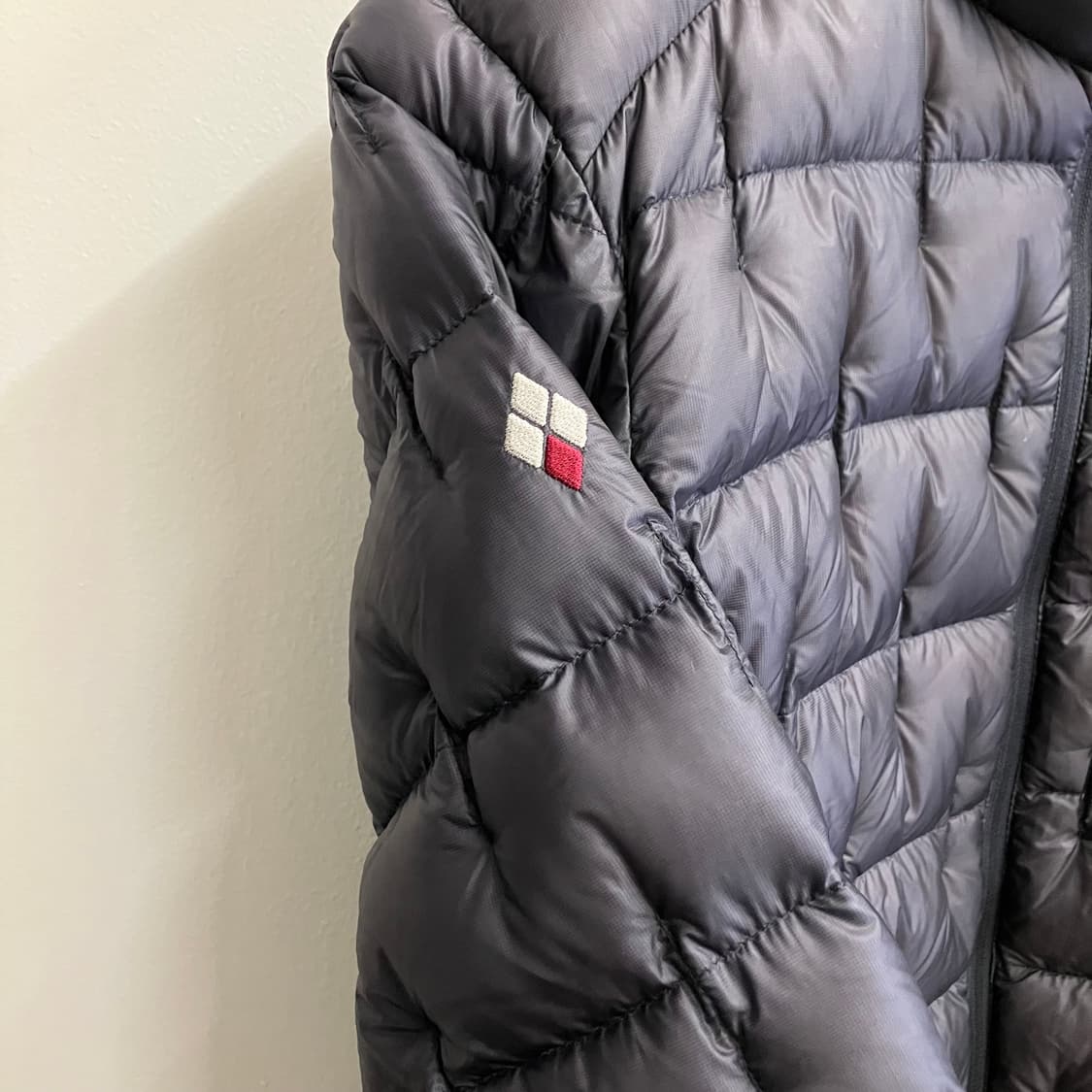 N33 몽벨 경량 패딩 상품이미지3