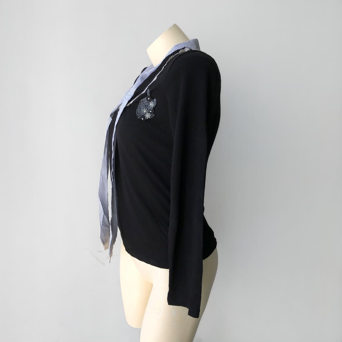 악시즈팜 레이어드 리본 셔츠 니트 상품이미지2