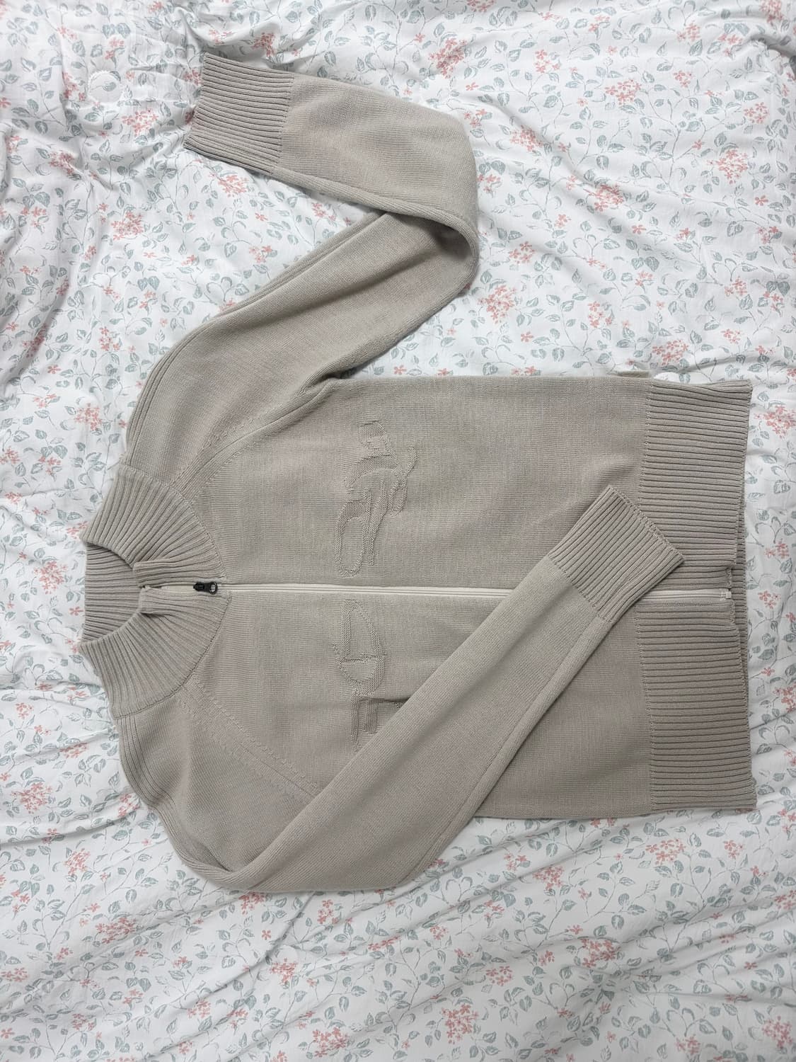 스컬프터 니트 집업 상품이미지1