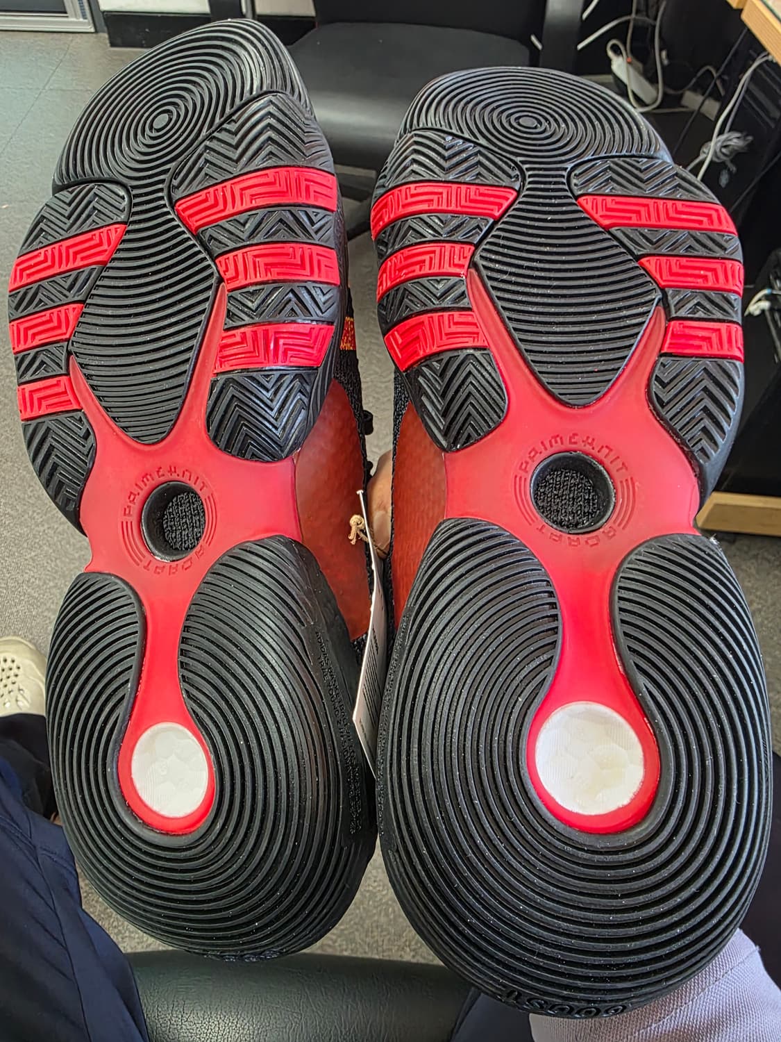 [새제품] 아디다스 트레이 영2 (275) 상품이미지9