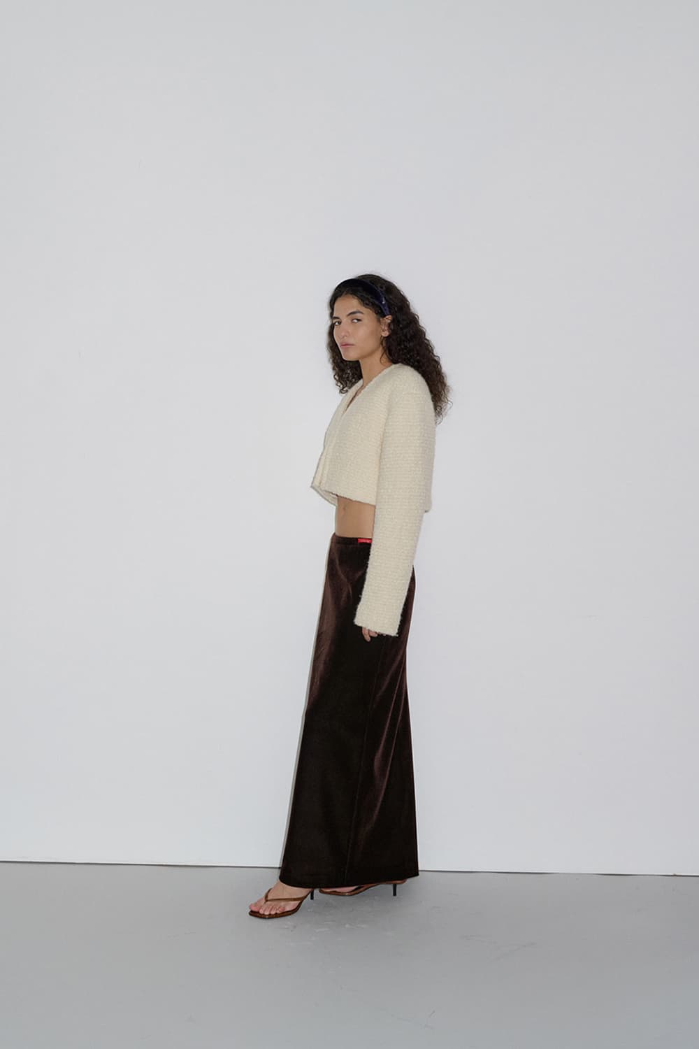 오버듀플레어 벨벳 스커트 상품이미지4