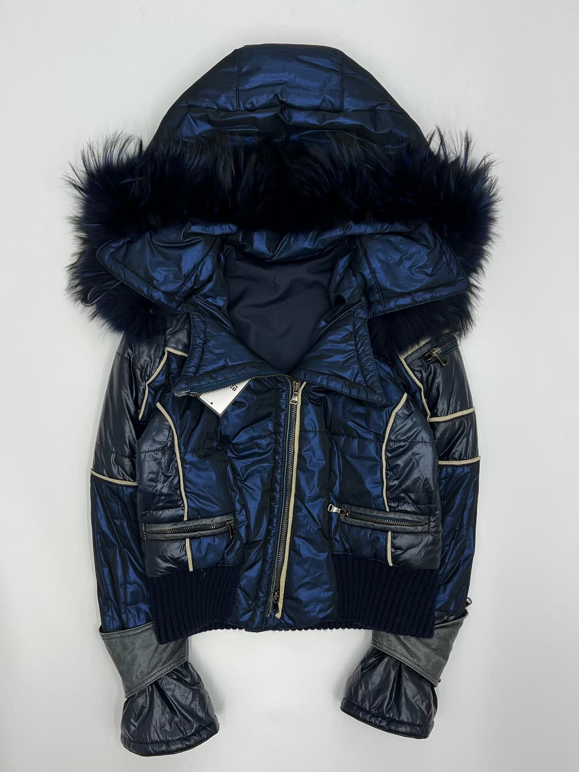 빈티지 퍼 후드 크롭 패딩 상품이미지1