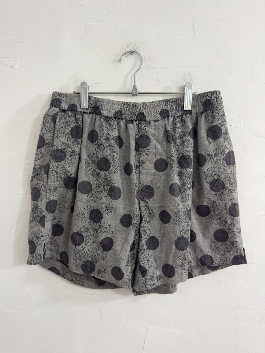 and a dot short pants 상품이미지1