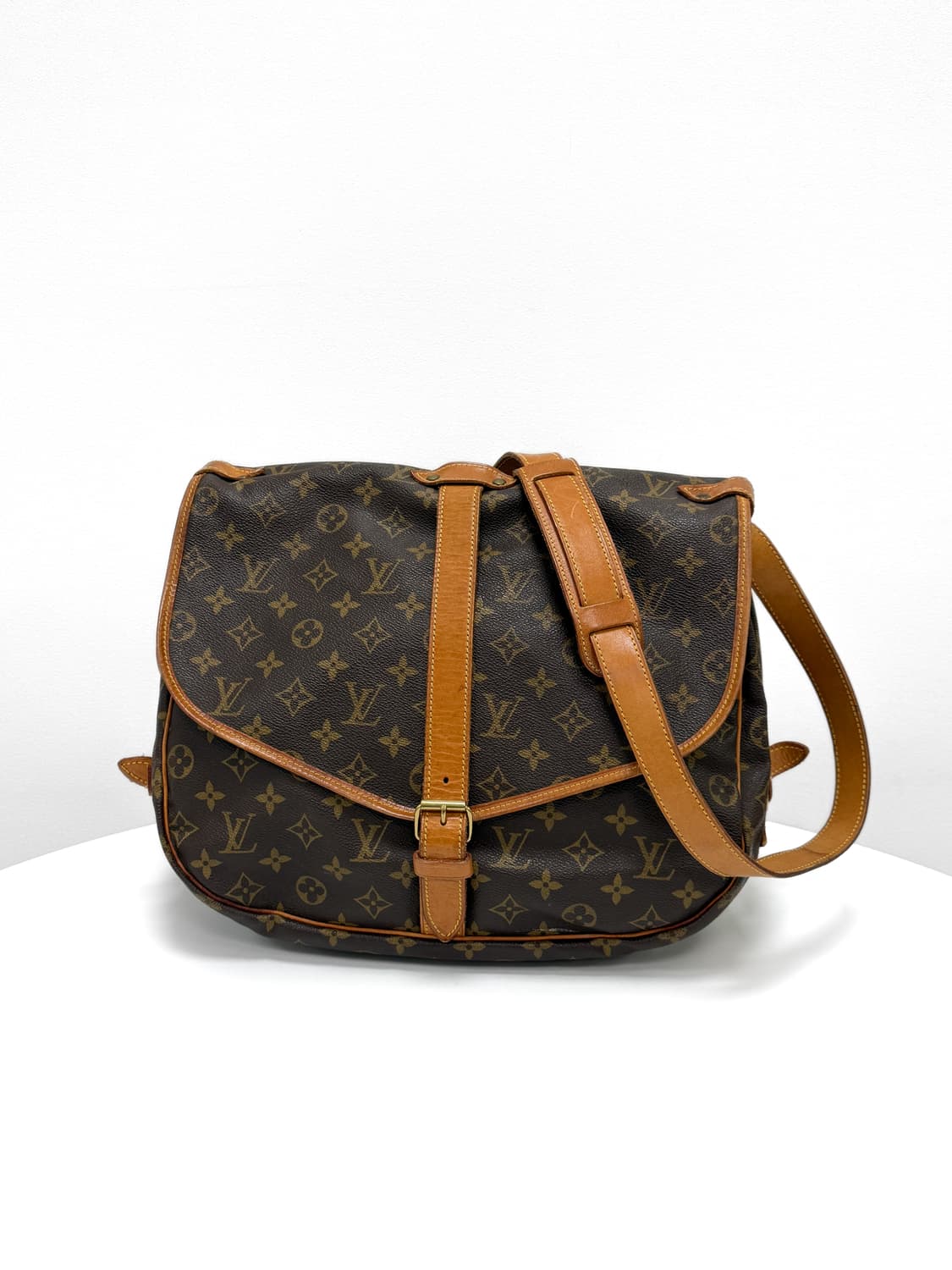 루이비통 모노그램 소뮈르 크로스백 상품이미지1