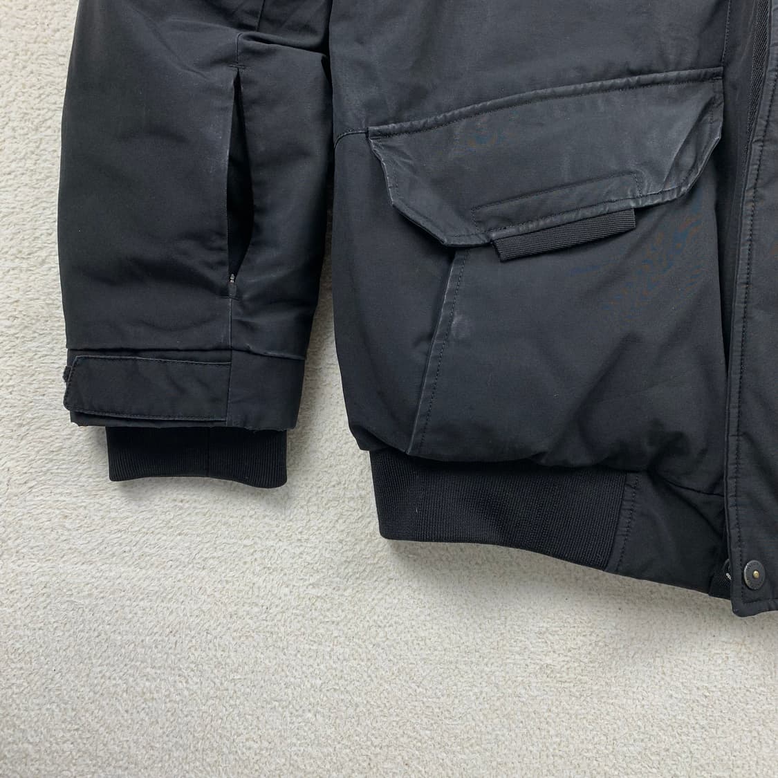 내셔널지오그래픽 타루가 덕다운 패딩 봄버 자켓 블랙 상품이미지4