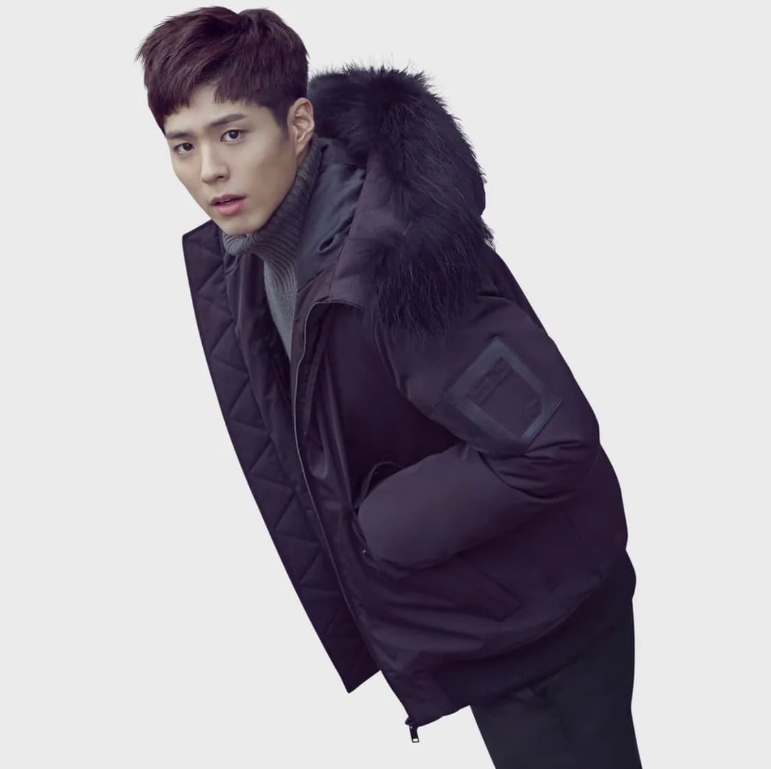 티엔지티 TNGT 라쿤퍼 덕다운 숏패딩 버건디 95사이즈 상품이미지1