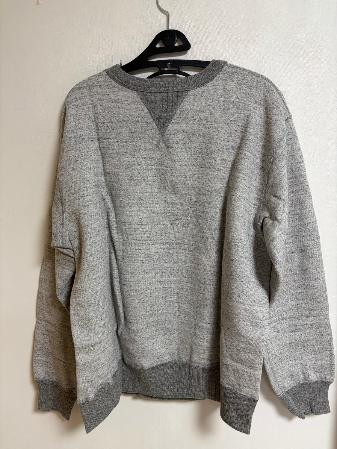 [L]화이츠빌 스웻셔츠 헤더그레이 맨투맨 상품이미지2