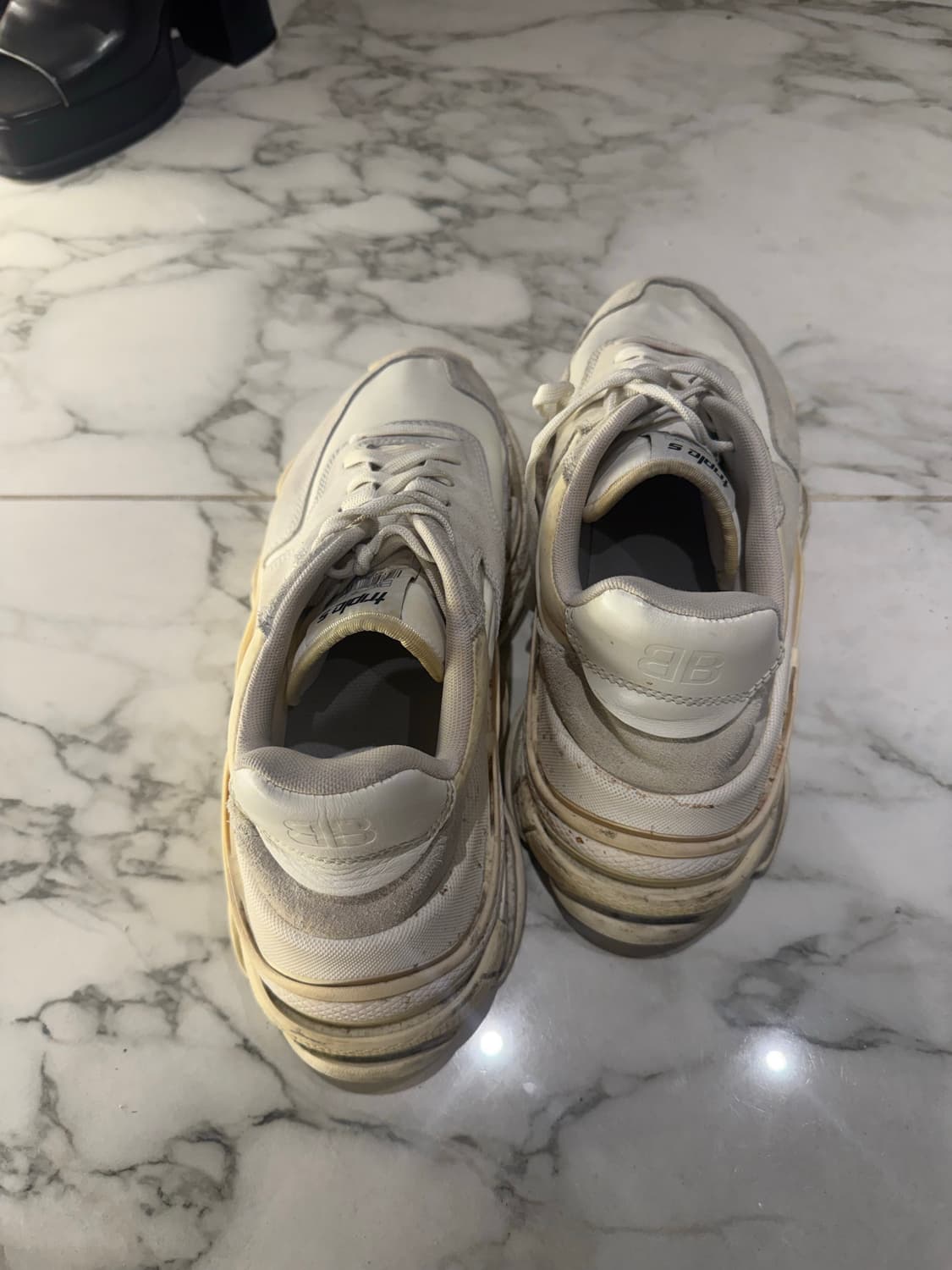 발렌시아가 트리플s 상품이미지2