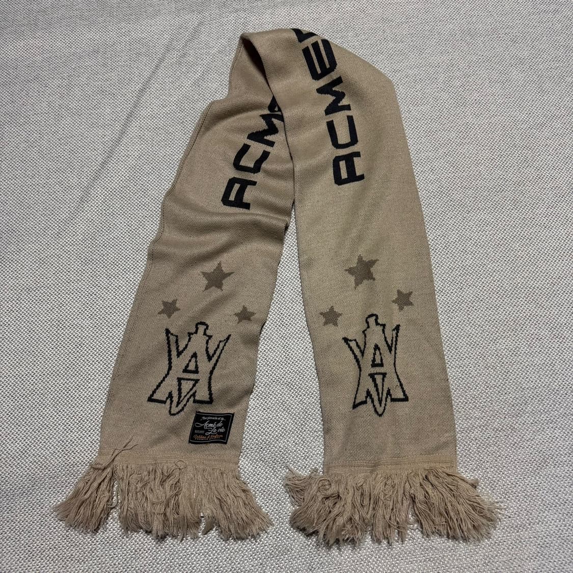 아크메드라비 A로고 머플러 상품이미지1