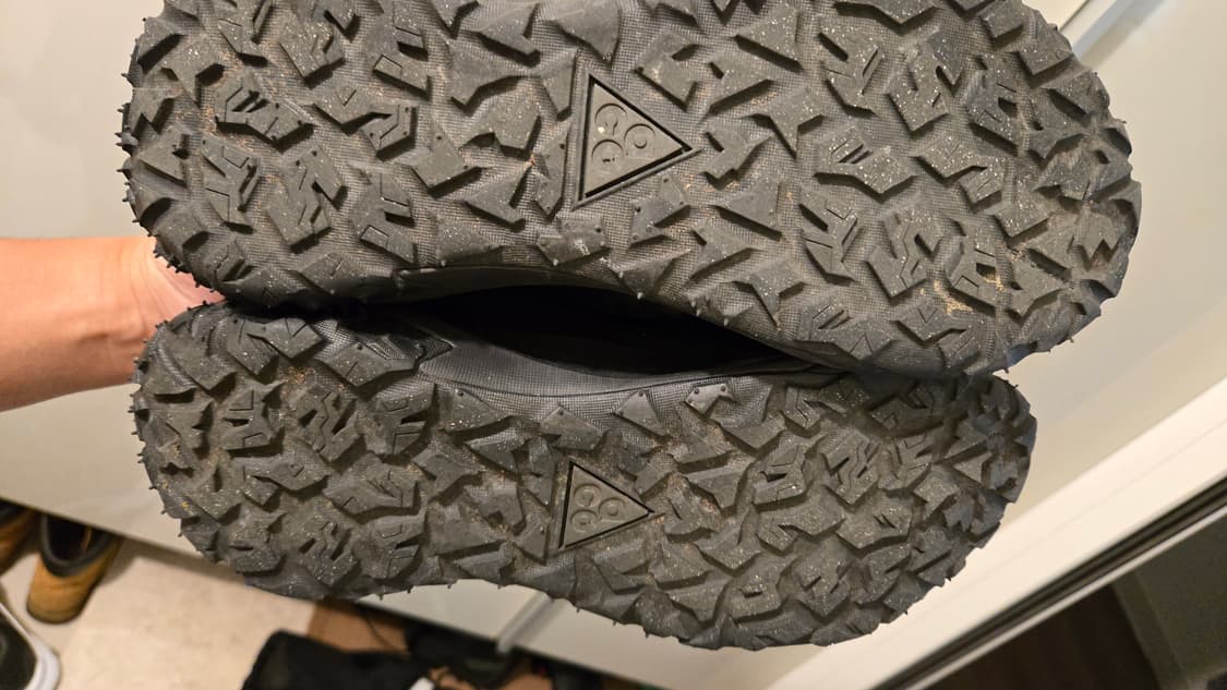 나이키 ACG 마운틴 플라이 2 로우 고어텍스 블랙 280 상품이미지4