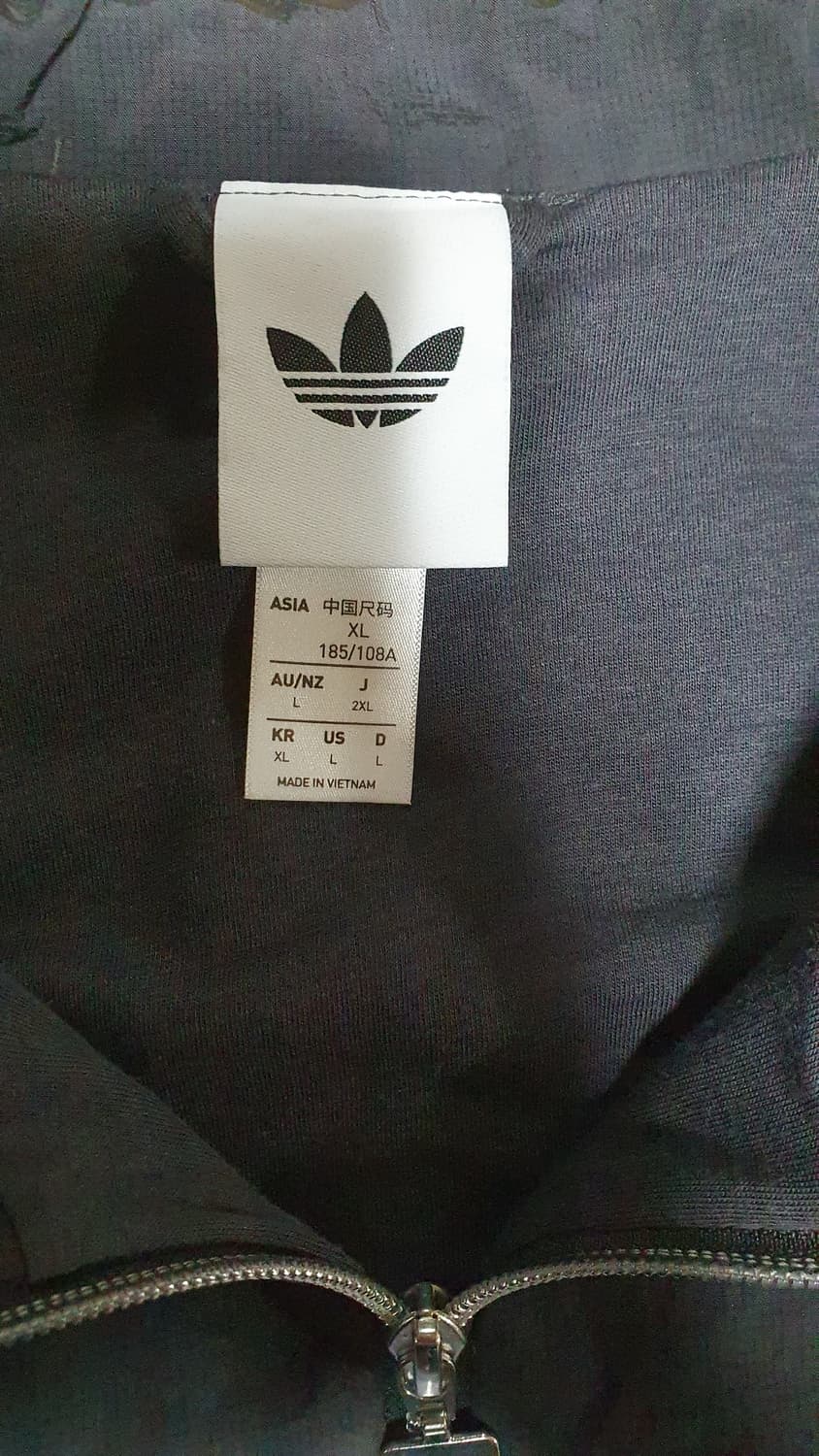 25-26 아디다스 맨유 테라스 아이콘 하프 상품이미지3