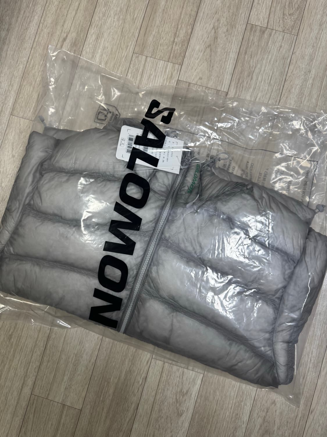 살로몬 UNI 크로스 인슐레이션 자켓 라이트 그레이 S 경량패딩  새상품 상품이미지2