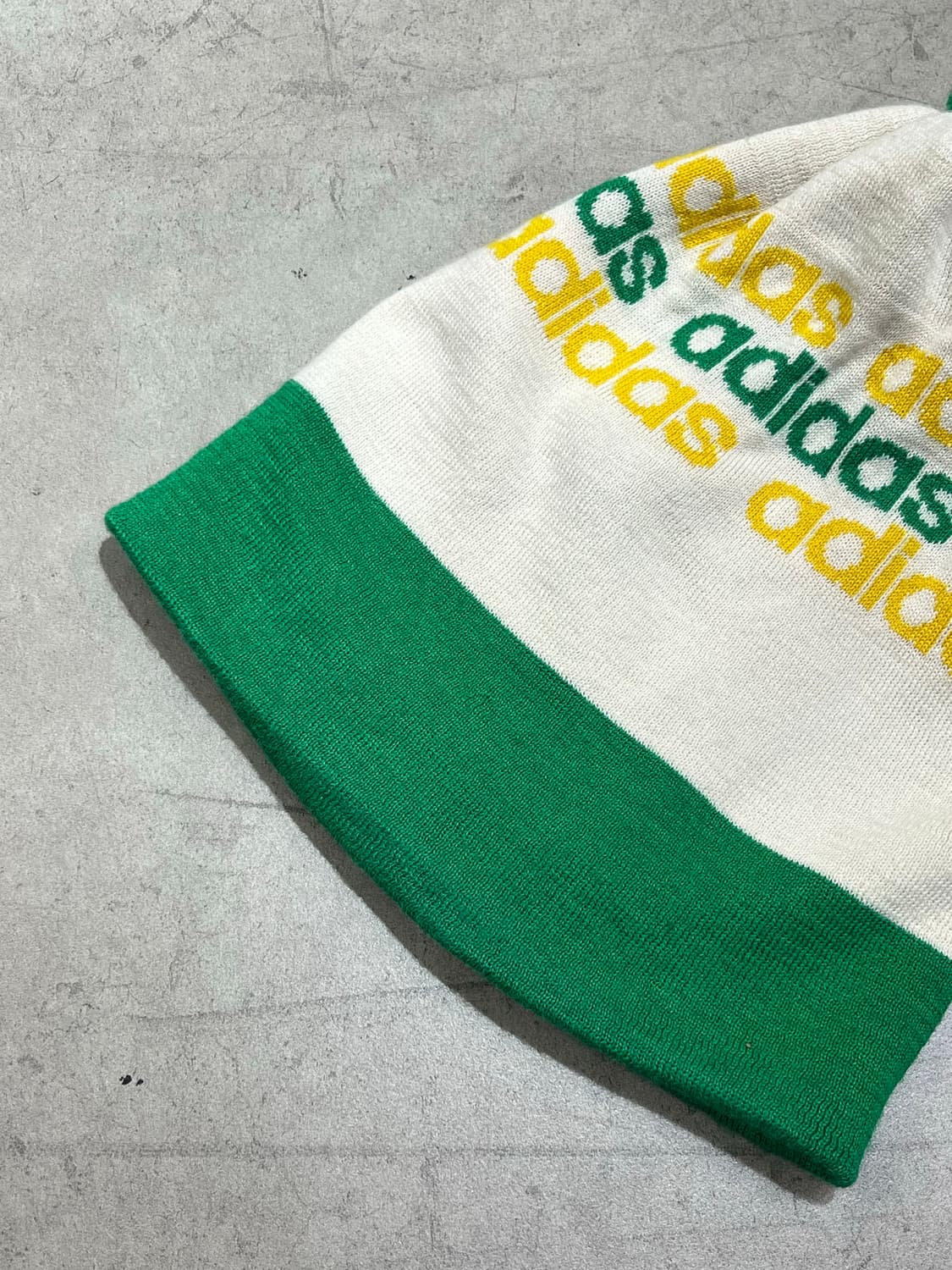 Adidas 빈티지 로고 패턴 니트 왕방울 비니  상품이미지6