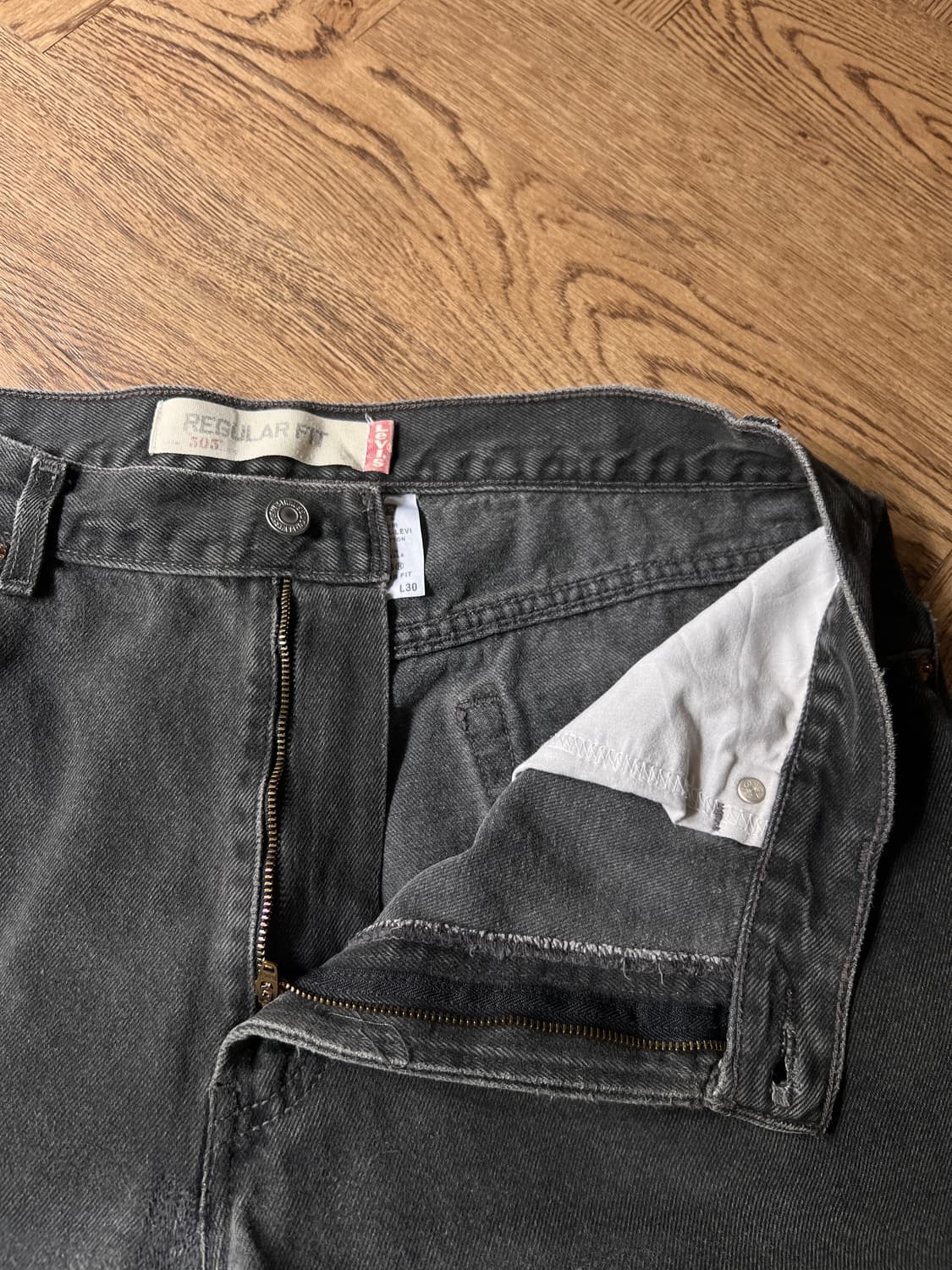 [36]00's 리바이스 505 블랭크탭 빈티지 워싱 흑청 데님 팬츠 상품이미지3