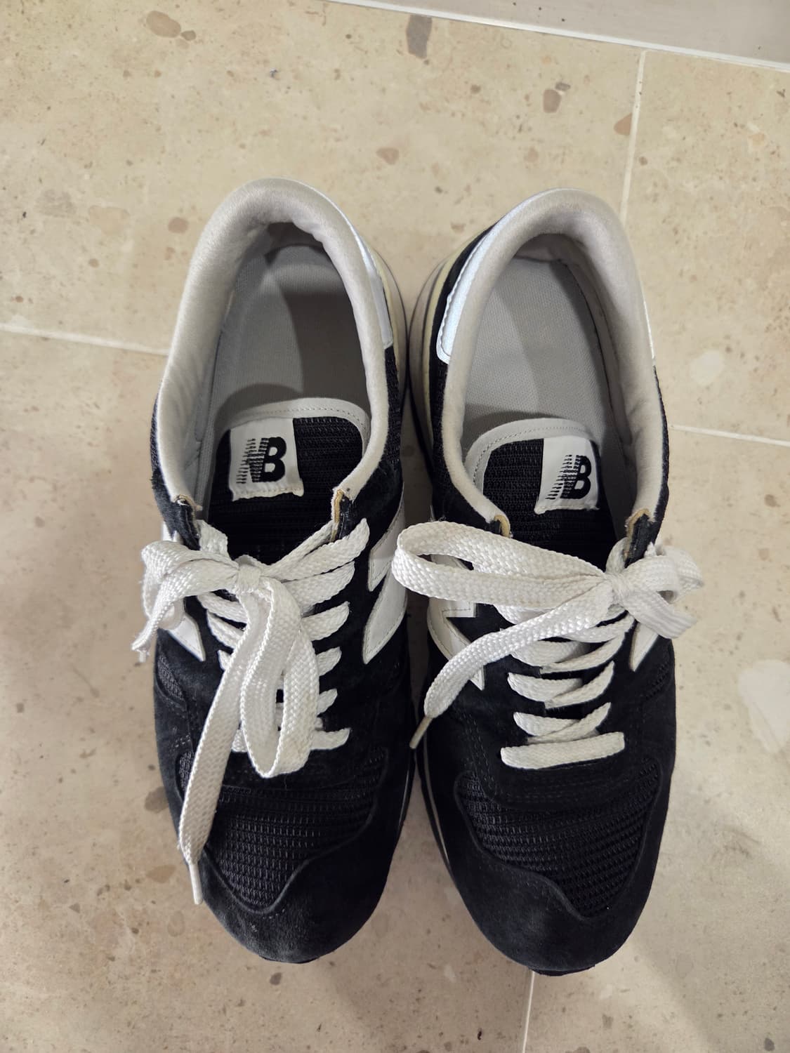 뉴발란스990v1 블랙 265 상품이미지2