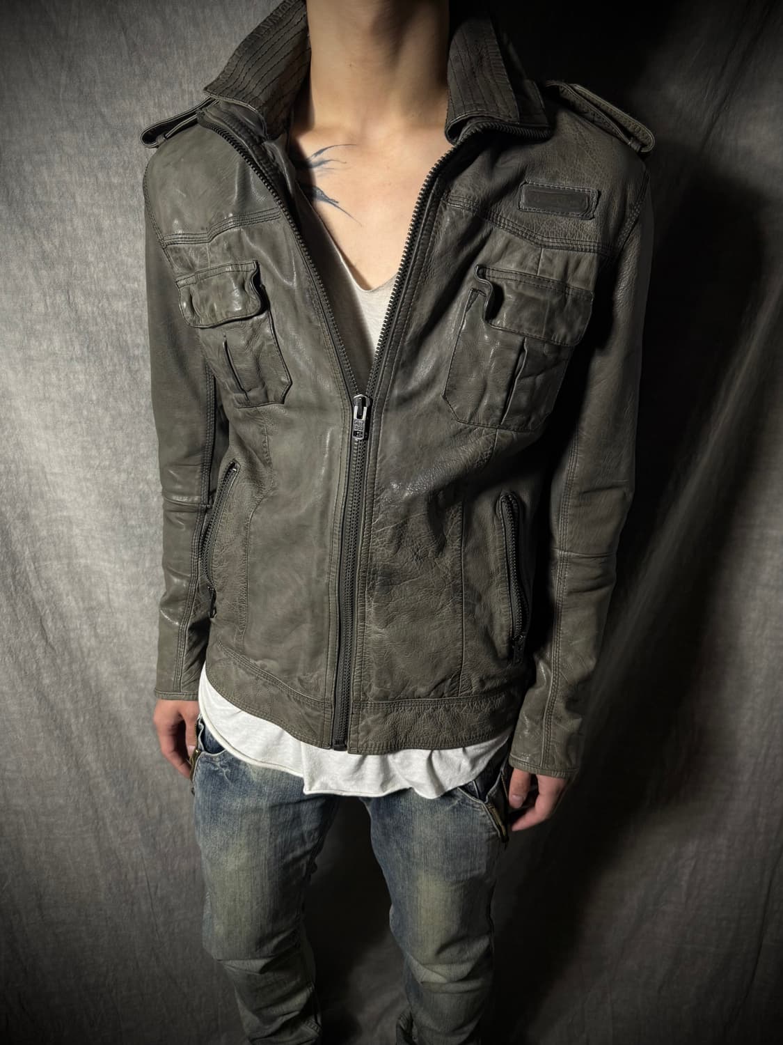 Superdry Vintage Cowhide Leather Jacket 상품이미지1