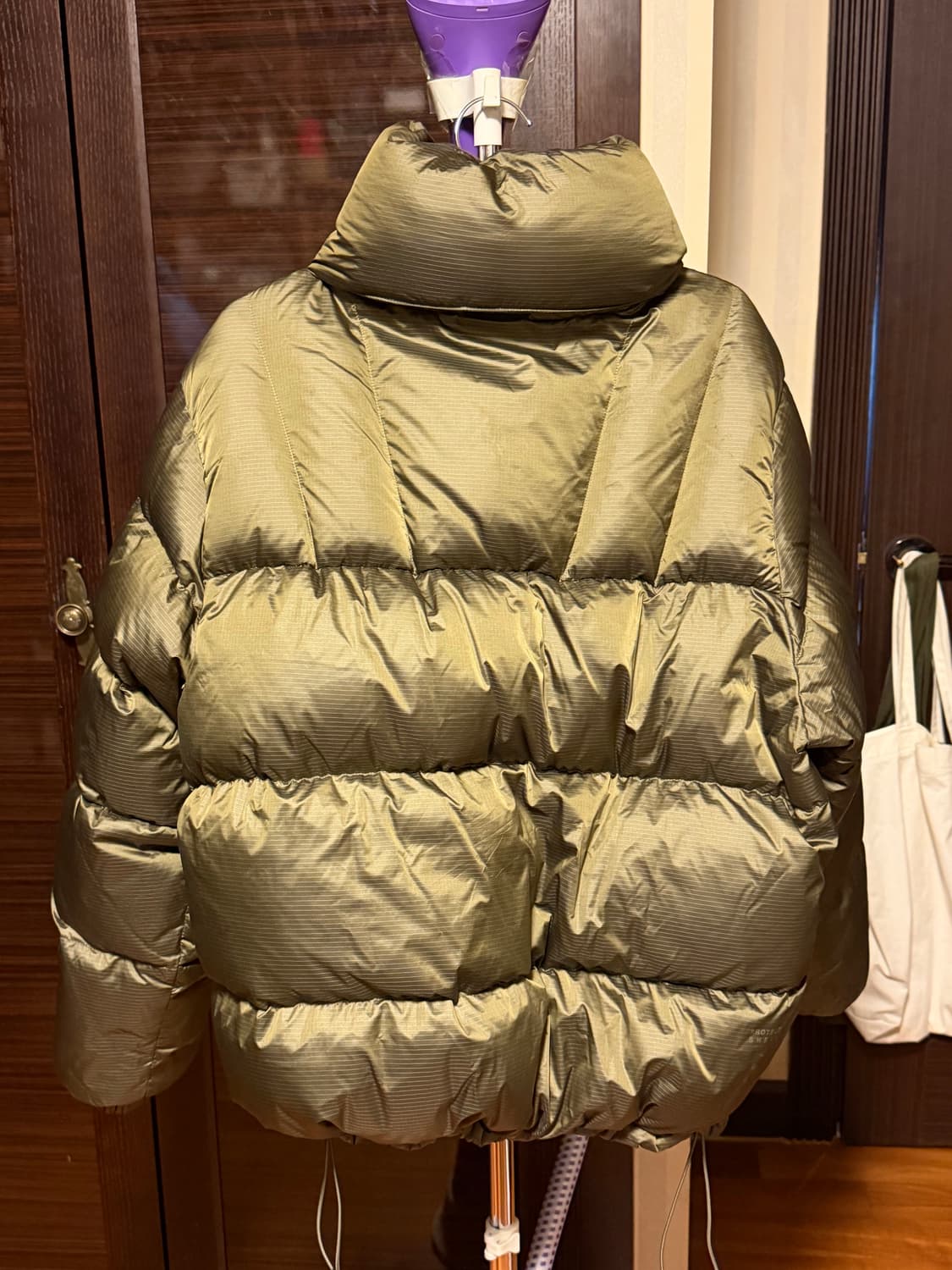 [남성M]무신사 스탠다드 스포츠 리버서블 다운 자켓 카키 상품이미지4