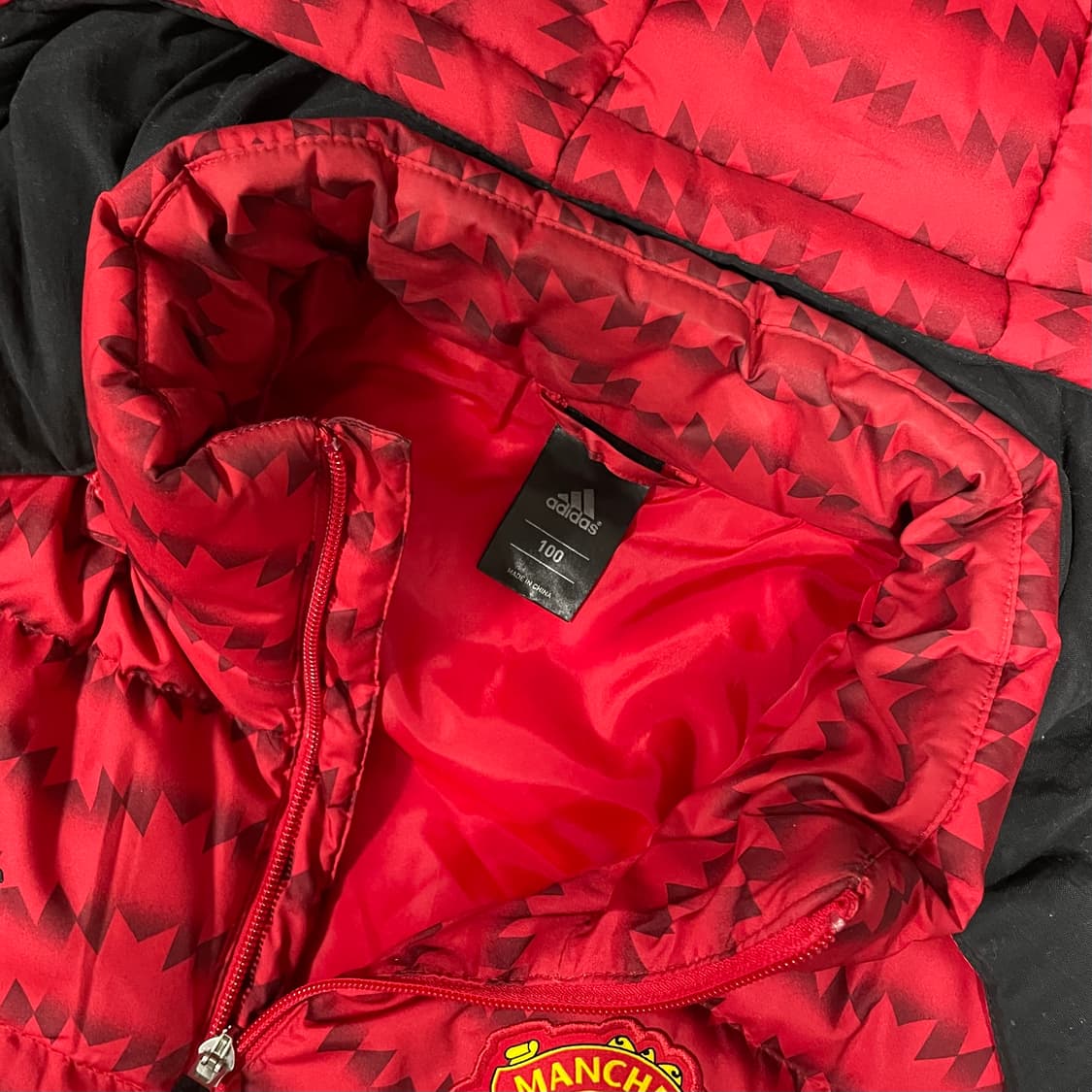 아디다스 맨유 덕다운 패딩 상품이미지3