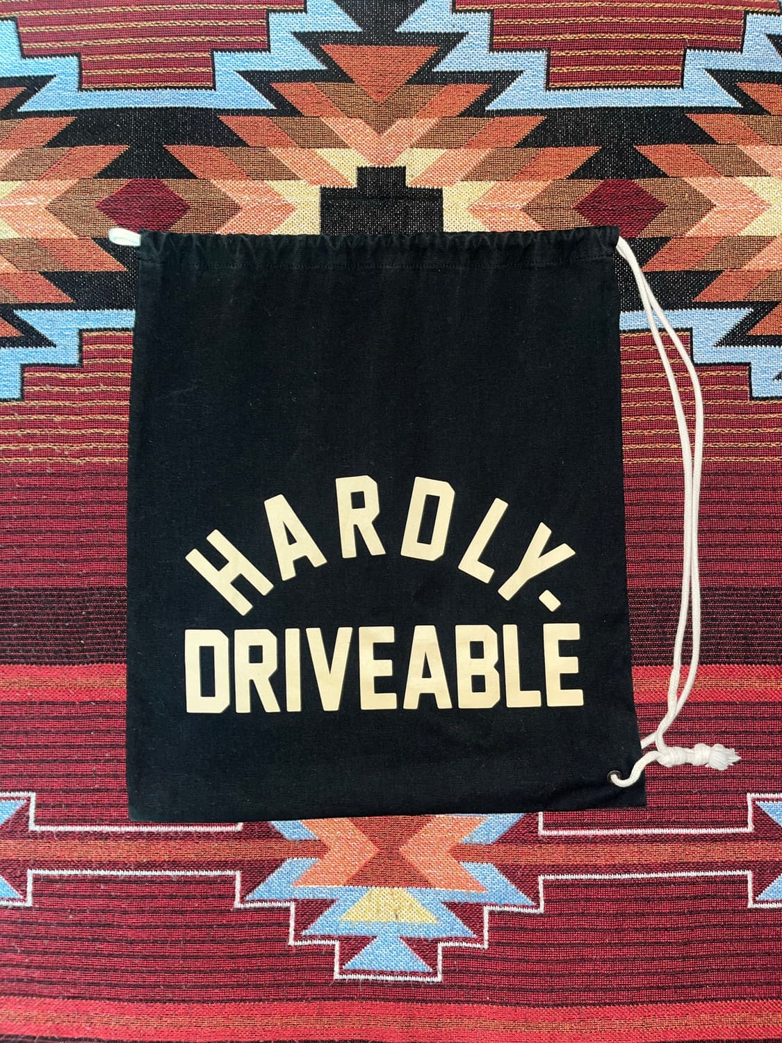 하들리드라이버블 짐색 크로스백 가방 HARDLY DRIVEABLE 상품이미지1