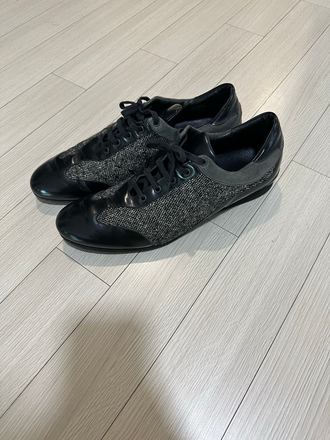 알렉산드로 델 아쿠아 스니커즈 상품이미지2