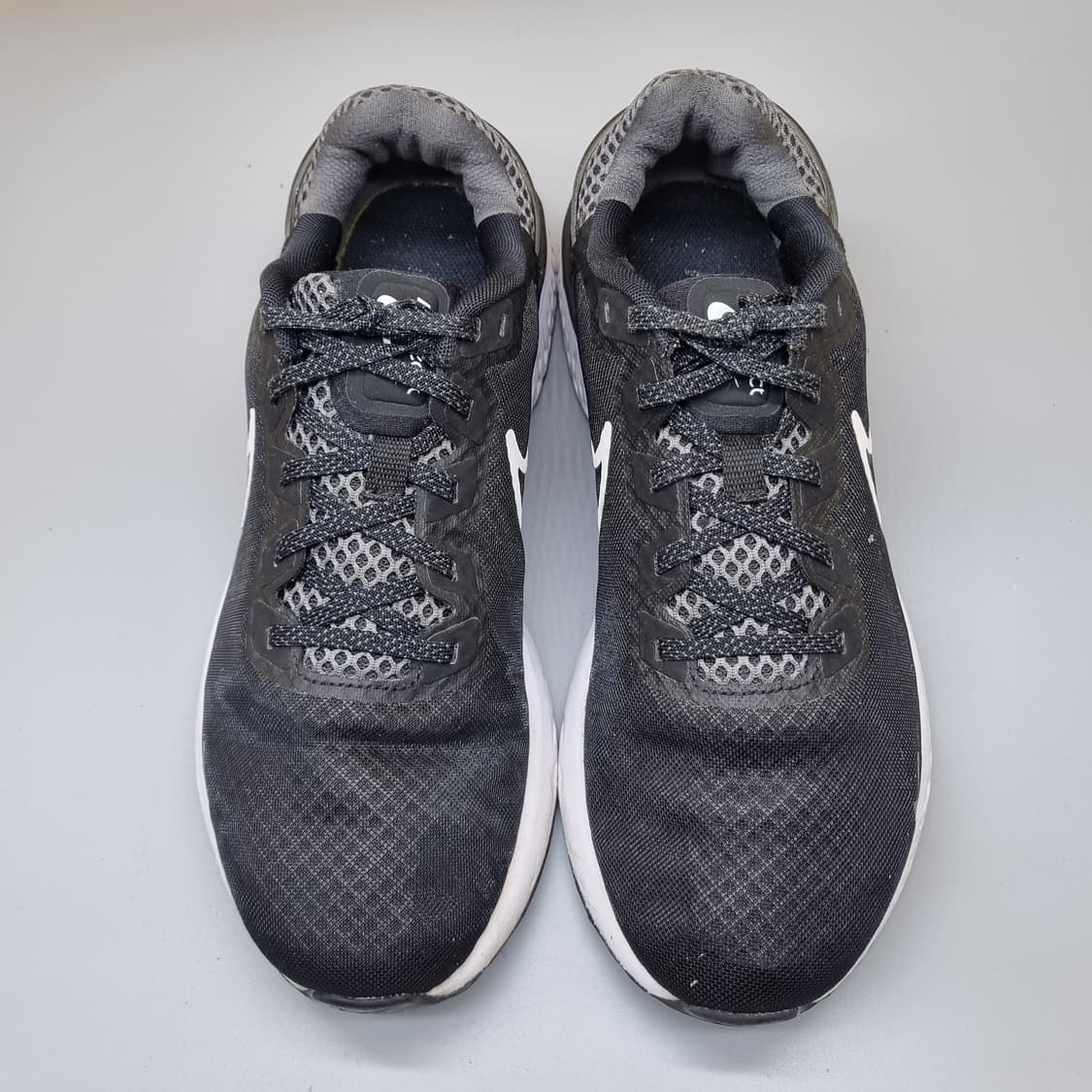 나이키 레전드 리액트3 남성운동화 285 상품이미지2