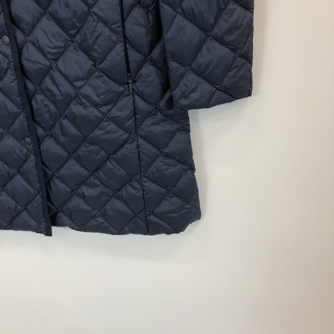 유니클로 경량 퀼팅다운 롱패딩 L 상품이미지2