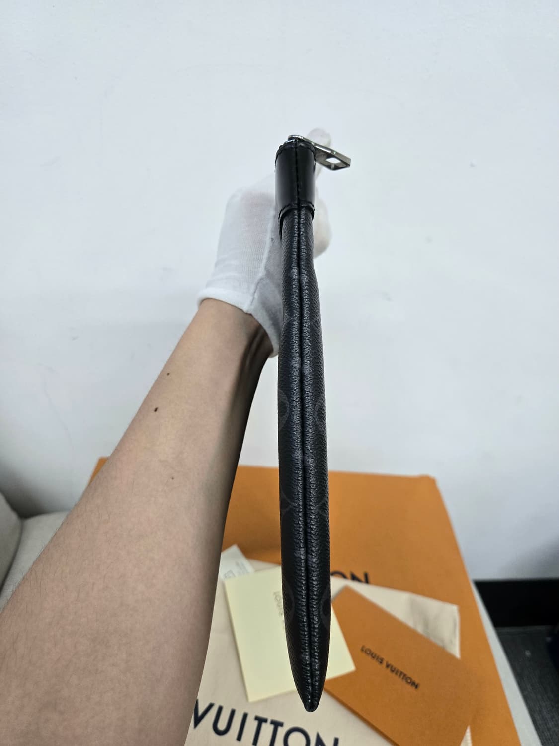 [보증서 정품] 루이비통 이클립스 클러치백 상품이미지5
