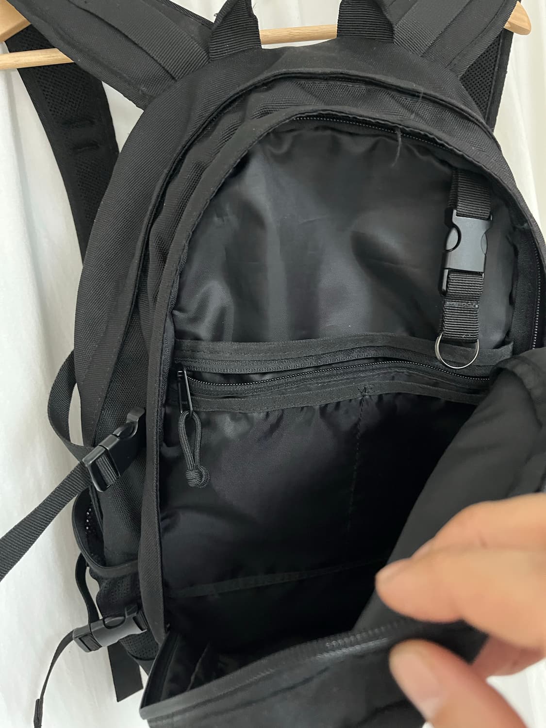 COVERNAT AUTHENTIC LOGO RUCKSACK BLACK 상품이미지4