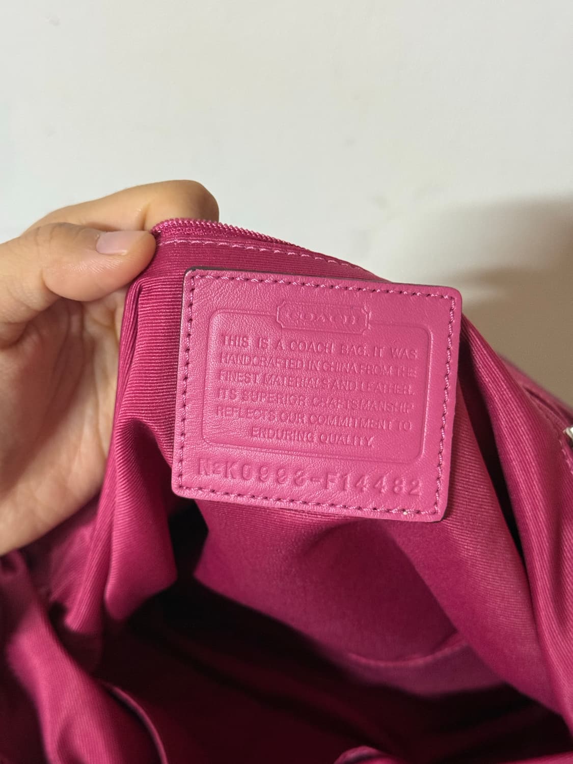 Coach 코치 호스앤캐리지 패턴 핑크 트리밍 숄더백 상품이미지9
