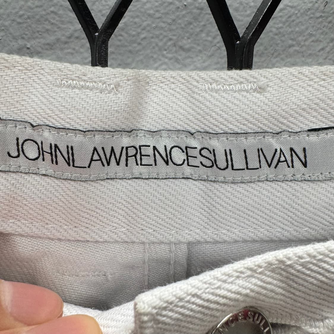 존 로렌스 설리반 스트레이트 핏 코튼 팬츠 후면 레더 패치 포인트 화이트 상품이미지7