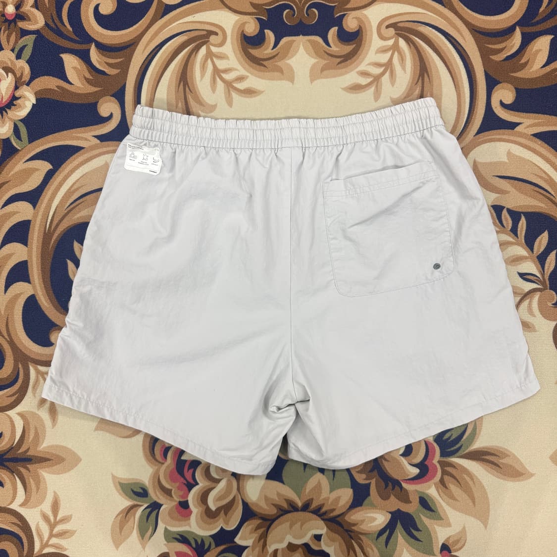 (XL)엄브로 UMBRO 베이직로고 우븐 반바지(라이트그레이) 상품이미지4