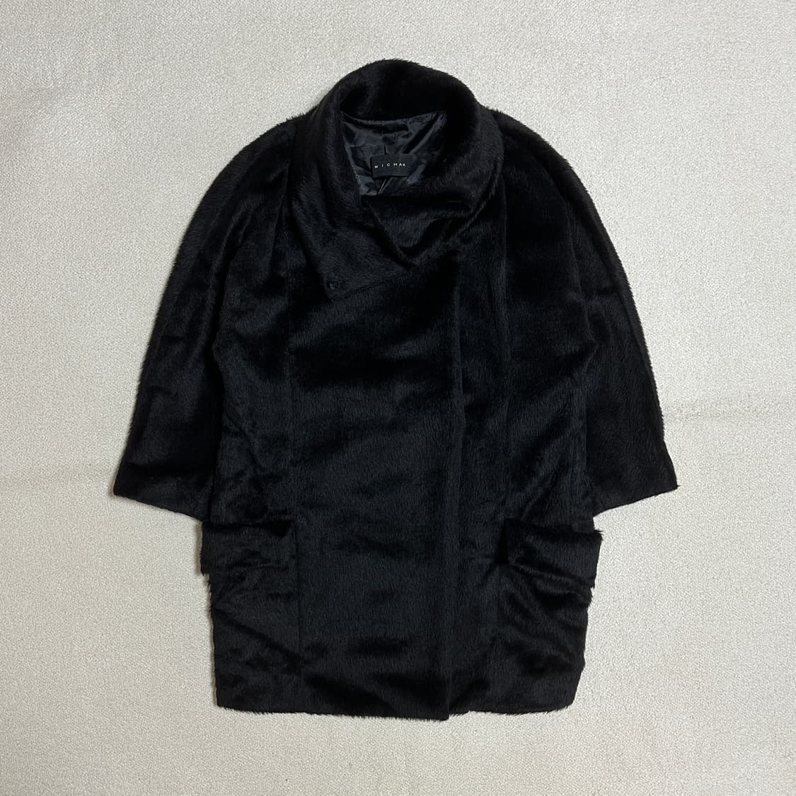 미샤 라마 하프 퍼 코트 상품이미지2