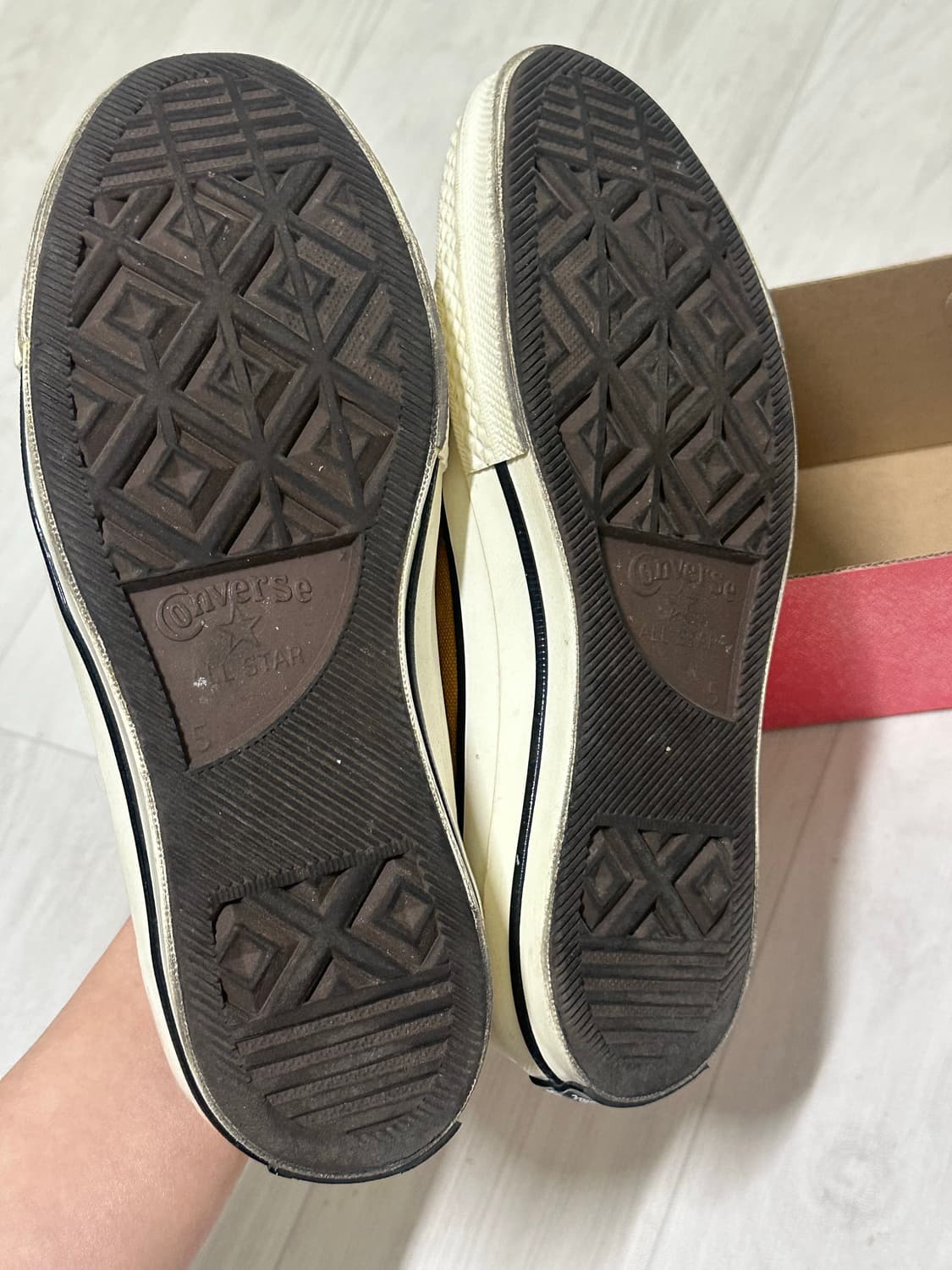 컨버스 척테일러 로우 썬플라워 상품이미지3