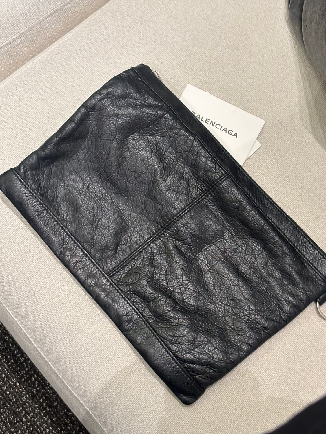 발렌시아가 클립클러치 상품이미지2