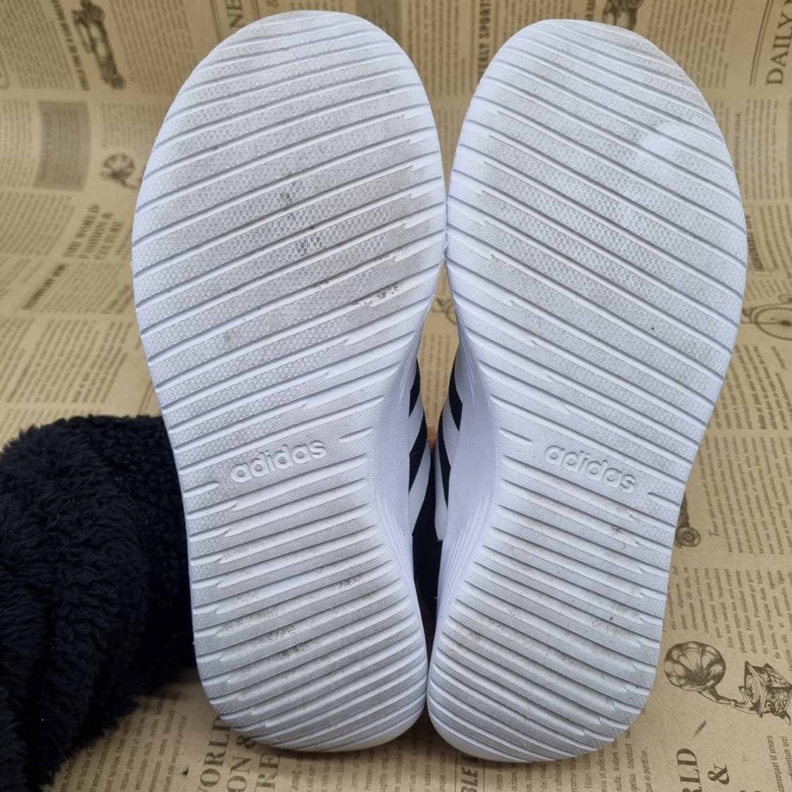 아디다스 라이트레이서2 운동화 235 상품이미지3