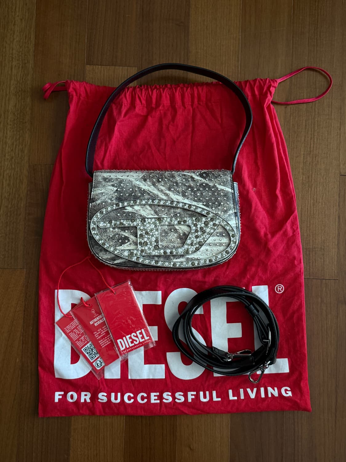 디젤 1DR Limited Edition 크리스탈 숄더백 상품이미지2